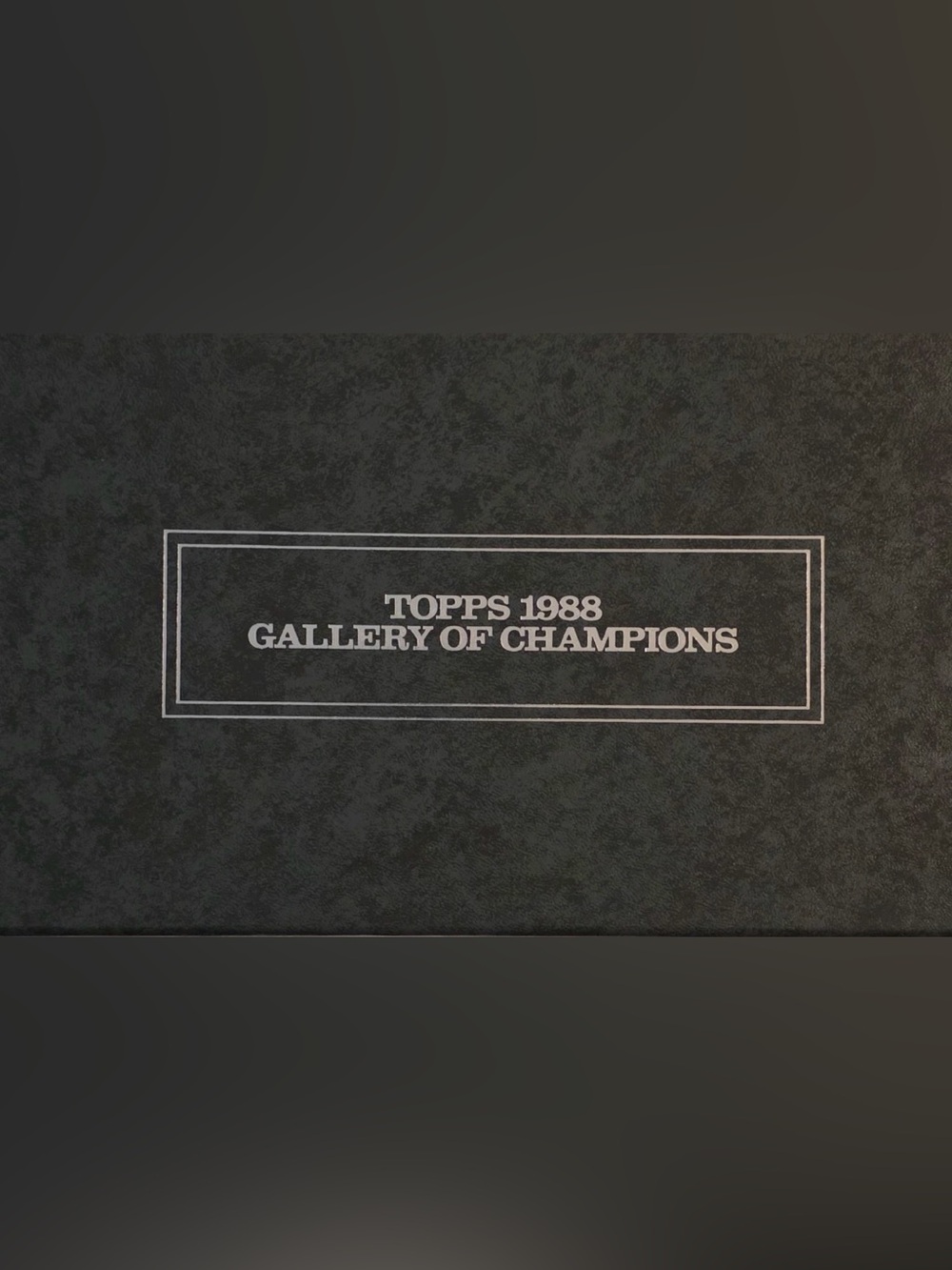Topps Gallery OF Champions! SILVER playing cards and storage display, Topps COA - Picture 2 of 11